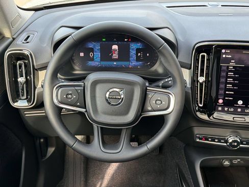 New 2026 Volvo XC40 B5 Plus w/ Climate Package AWD/4WD image 27