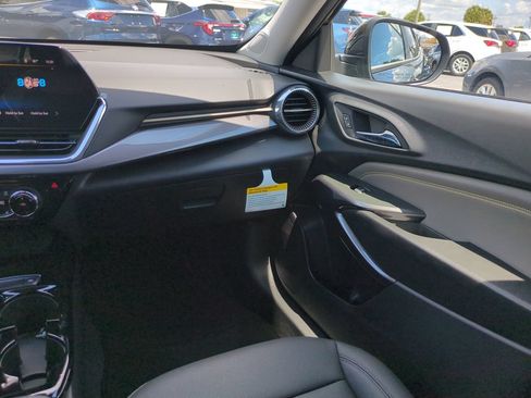New 2026 Chevrolet Trax ACTIV w/ Driver Confidence Package FWD image 16