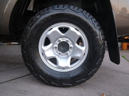 Used 2011 Toyota Tacoma PreRunner w/ SR5 Pkg #2 image 27