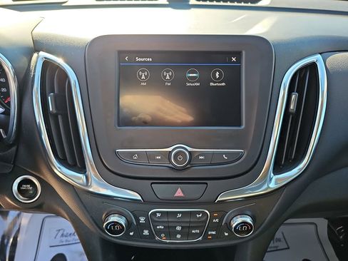 Used 2020 Chevrolet Equinox LT w/ Sport Edition image 26