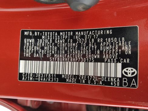Used 2017 Toyota Corolla LE FWD image 33