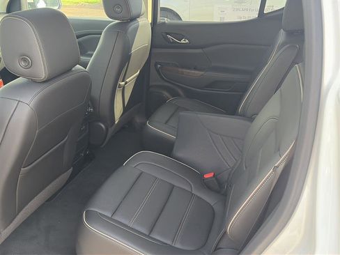 Used 2021 GMC Acadia Denali w/ LPO, Floor Liner Package image 15