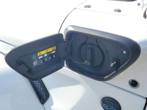 Used 2025 Jeep Wrangler Sahara 4xe w/ Safety Group image 33