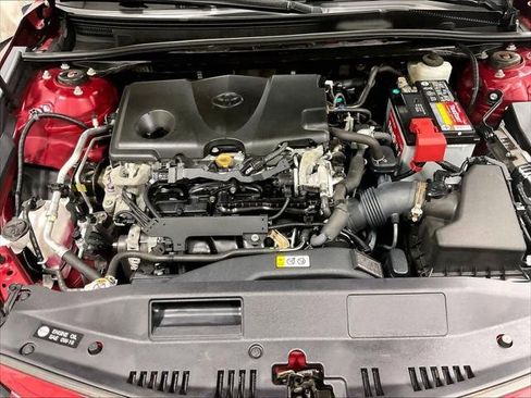Used 2020 Toyota Camry LE w/ Convenience Package image 34