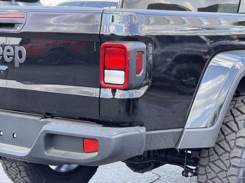 New 2025 Jeep Gladiator Sport AWD/4WD image 10