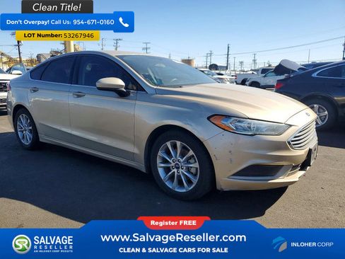 Used 2017 Ford Fusion SE FWD image 5