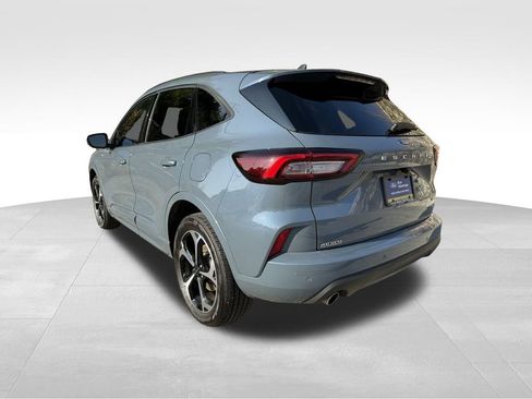 Certified 2023 Ford Escape ST-Line Select w/ Tech Pack #1 image 5