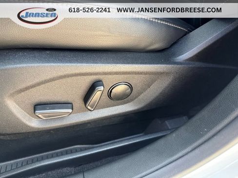 Used 2024 Ford Edge SEL w/ Convenience Package AWD/4WD image 11