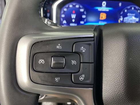 Used 2023 Chevrolet Silverado 1500 LT AWD/4WD image 17