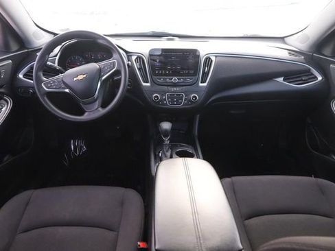 Used 2024 Chevrolet Malibu LT image 20