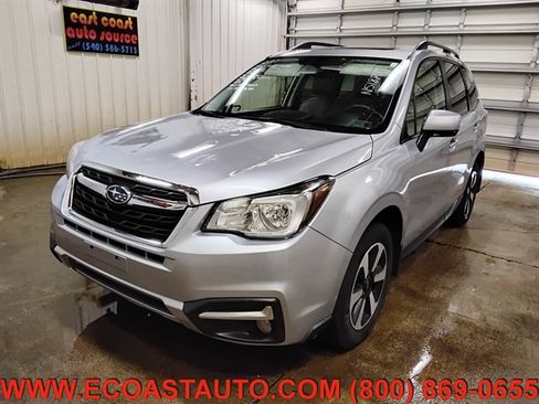 Used 2017 Subaru Forester 2.5i Limited w/ Protection Package #2 AWD/4WD image 4