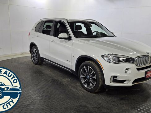Used 2018 BMW X5 xDrive40e image 1