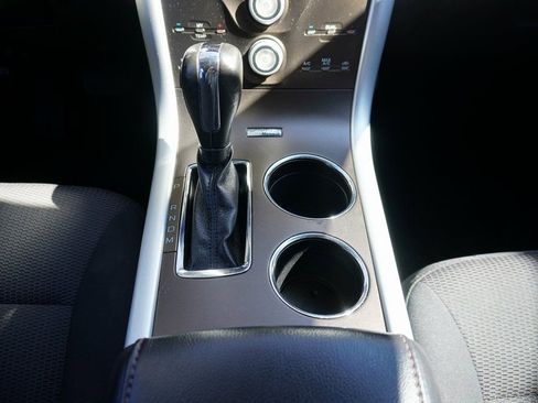 Used 2012 Ford Edge SEL image 24