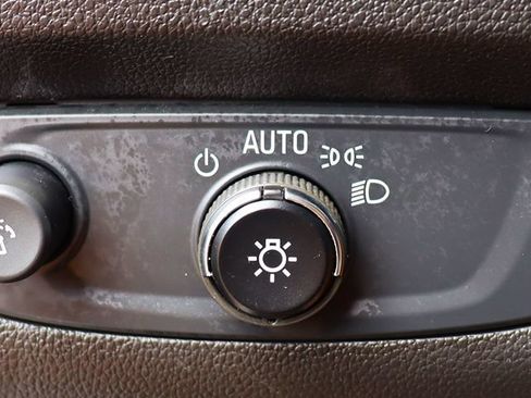 Used 2021 Chevrolet Traverse LS w/ LPO, Cargo Package FWD image 43