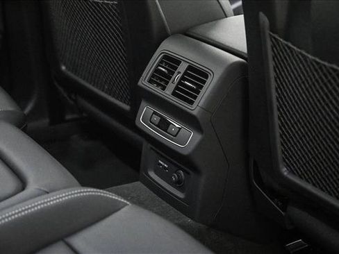 Certified 2024 Audi Q5 2.0T Premium Plus w/ Premium Plus Package image 18