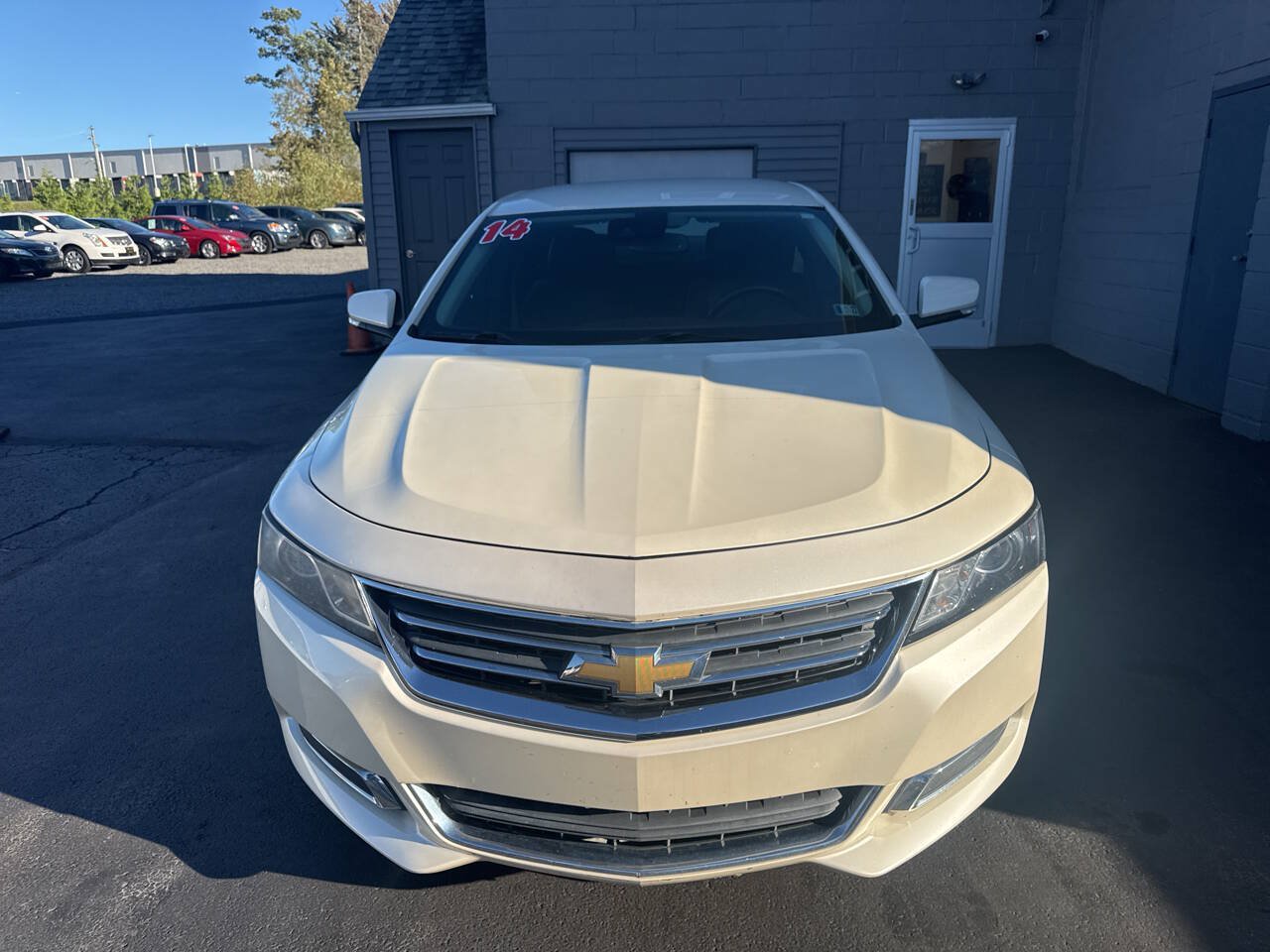 Used 2014 Chevrolet Impala LT w/ Premium Seating Package FWD image 2