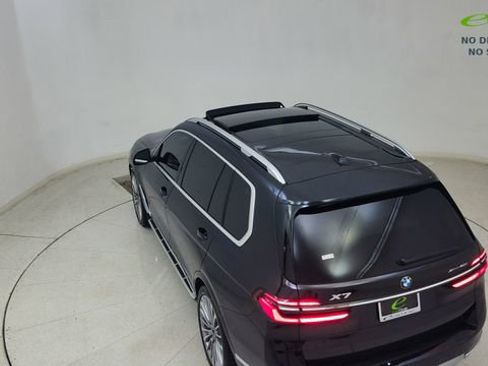 Used 2024 BMW X7 xDrive40i w/ Parking Assistance Package AWD/4WD image 87