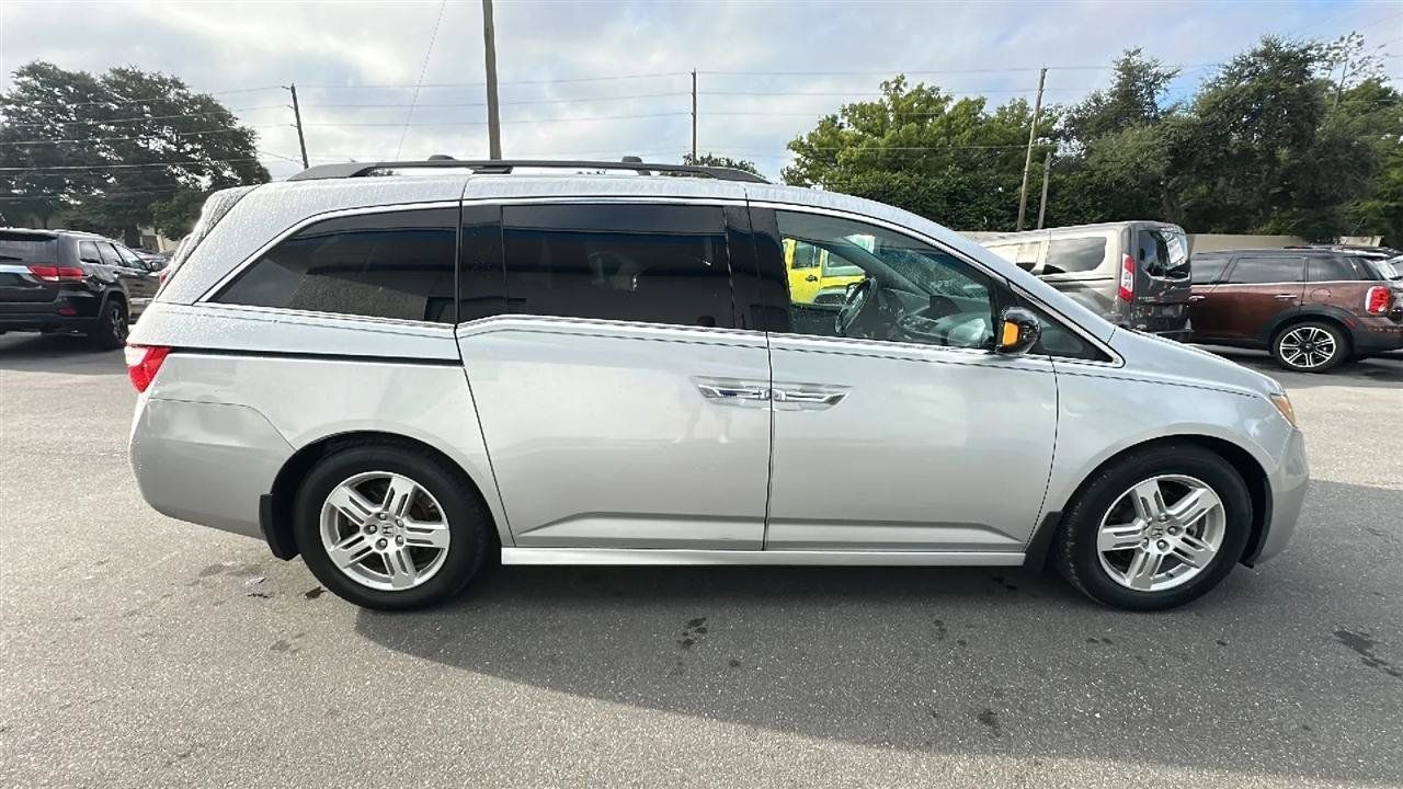 Used 2013 Honda Odyssey Touring image 6