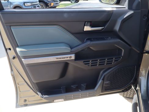 Used 2024 Toyota Tacoma 4x4 Double Cab Hybrid image 12
