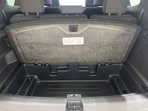 New 2026 GMC Acadia Elevation FWD image 25