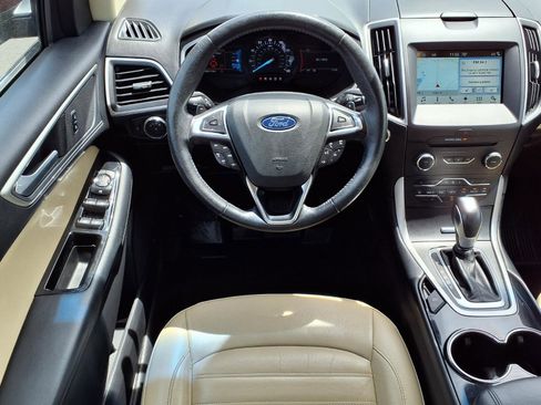 Used 2018 Ford Edge SEL w/ Equipment Group 201A AWD/4WD image 13