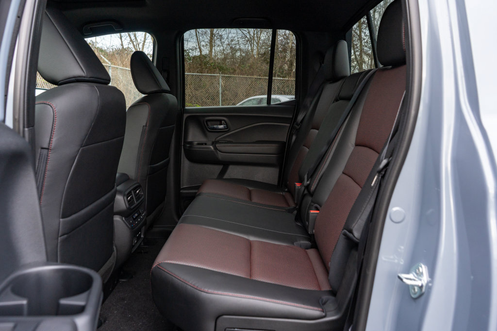New 2026 Honda Ridgeline Black Edition image 13