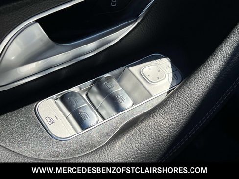 Used 2026 Mercedes-Benz GLS 450 4MATIC image 21