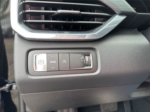 New 2026 GMC Acadia Elevation w/ Elevation Premium Package FWD image 20