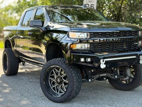 Used 2021 Chevrolet Silverado 1500 Custom Trail Boss w/ Midnight Edition image 15