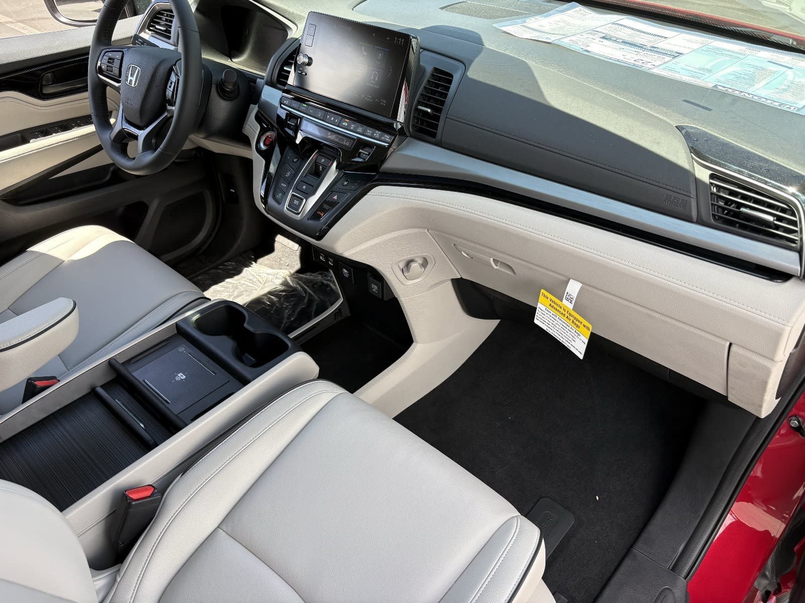 New 2026 Honda Odyssey Touring image 14