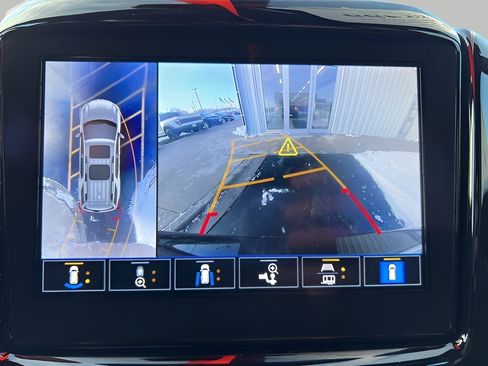 Used 2022 Chevrolet Traverse Premier w/ LPO, Floor Liner Package image 12