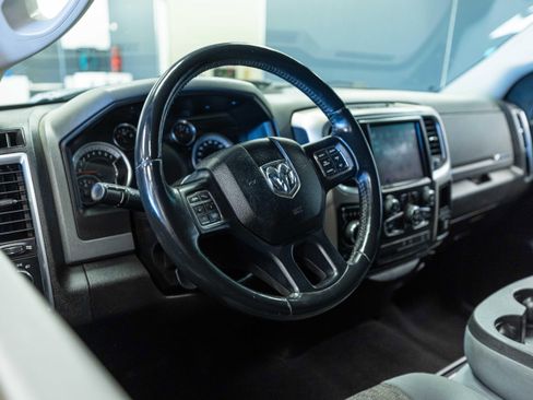 Used 2019 RAM 1500 Big Horn AWD/4WD image 10
