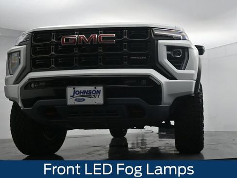 Used 2024 GMC Canyon AT4X AWD/4WD image 31