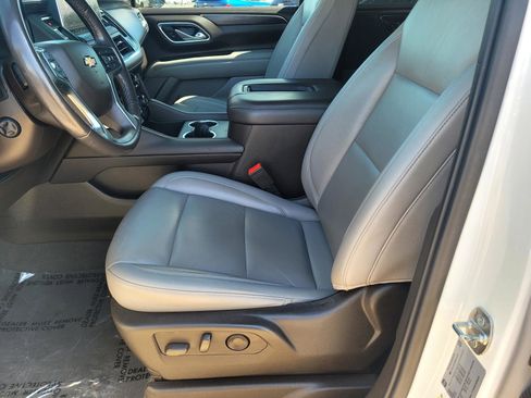 Used 2021 Chevrolet Tahoe LT w/ Luxury Package image 11