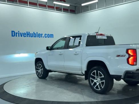 Used 2024 Chevrolet Colorado Z71 w/ Z71 Convenience Package 2 image 9