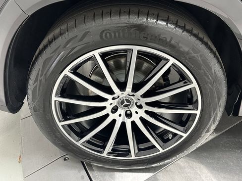 Certified 2025 Mercedes-Benz GLS 450 4MATIC image 20