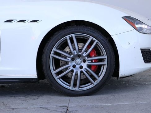 Used 2018 Maserati Ghibli S Q4 image 13