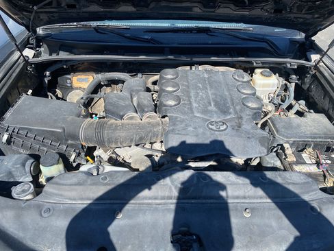 Used 2014 Toyota 4Runner Limited AWD/4WD image 16