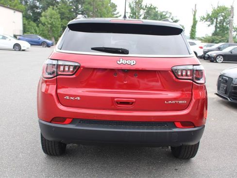 Used 2025 Jeep Compass Limited AWD/4WD image 7