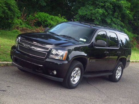 Used 2009 Chevrolet Tahoe LT AWD/4WD image 30