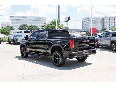 Used 2024 GMC Sierra 1500 AT4X AWD/4WD image 3