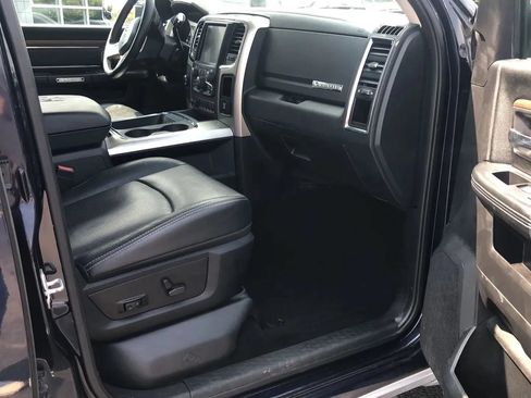 Used 2016 RAM 2500 Laramie w/ Convenience Group AWD/4WD image 16