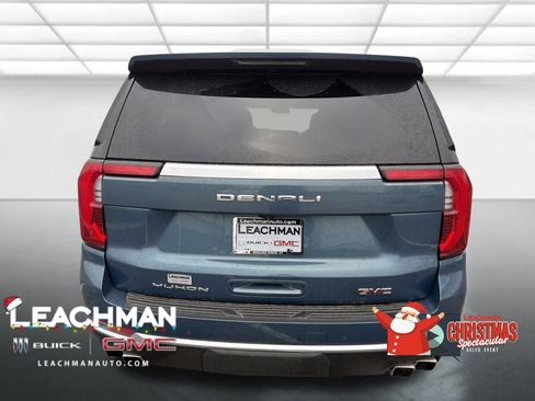 Used 2025 GMC Yukon XL Denali w/ Sun & Power Step Package image 6