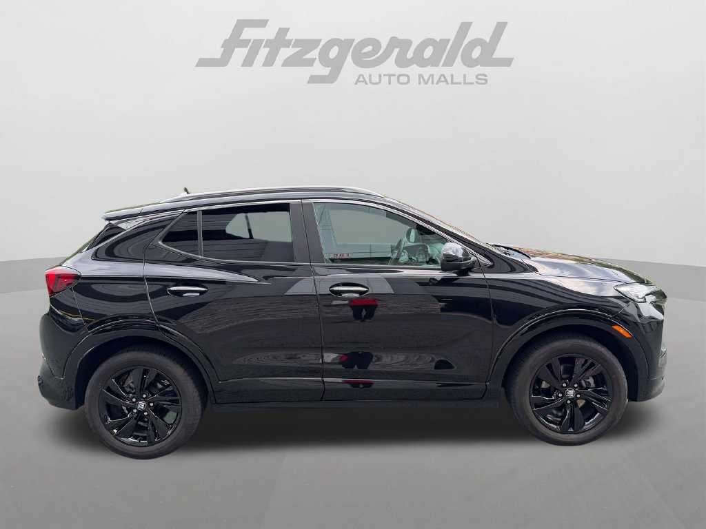 Used 2024 Buick Encore GX Sport Touring FWD image 5