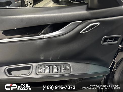 Used 2016 Maserati Ghibli RWD image 13