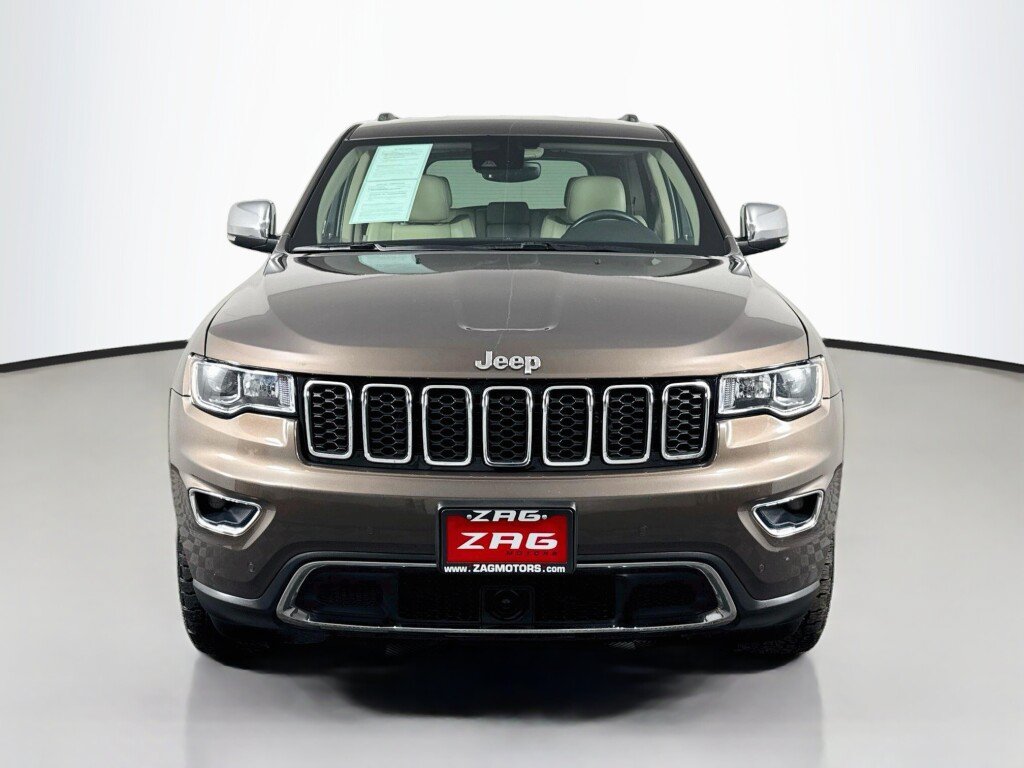 Used 2018 Jeep Grand Cherokee Limited AWD/4WD image 8
