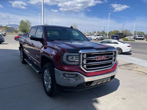 Used 2018 GMC Sierra 1500 SLT AWD/4WD image 7