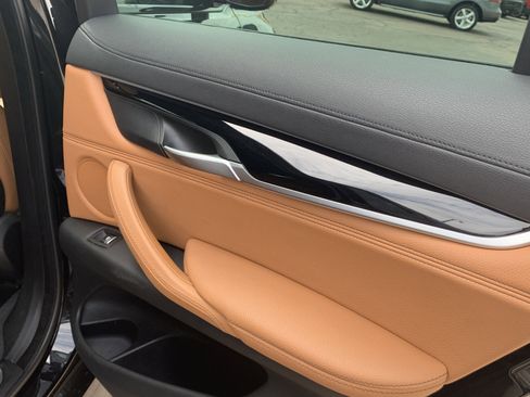 Used 2019 BMW X6 sDrive35i w/ M Sport Package image 33