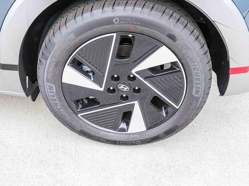 New 2026 Hyundai Ioniq 5 Limited RWD image 14