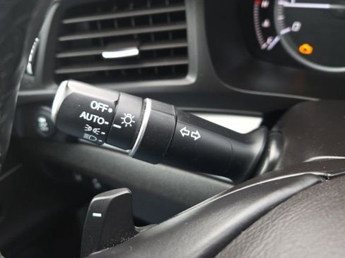 Used 2022 Acura ILX w/ Premium Package image 41